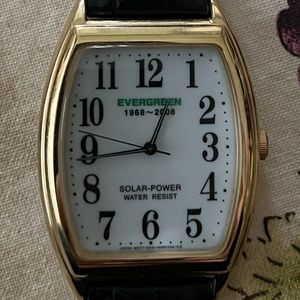 Citizens watch men’s or women’s solar powered